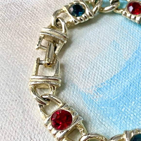 Vintage 80's Austrian Crystal Gold-Tone Multi-Color Link Tennis Bracelet Sz 6.5 - Picture 3 of 6